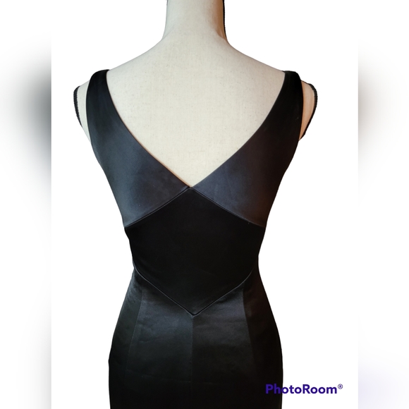 TAHARI Cowl Neck Black Dress, Size 4 - Picture 6 of 7